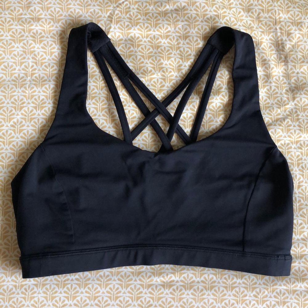 Lululemon free to be serene bra
